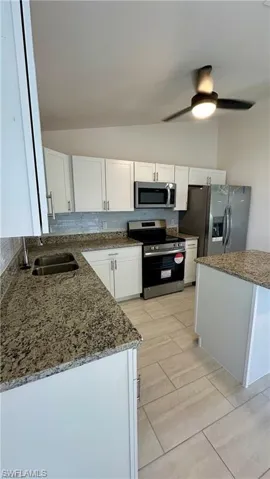 1105 Ne 6th Pl, Cape Coral, Florida 33909