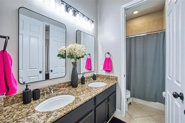 16018 Thorn Wood Dr, Fort Myers, Florida 33908
