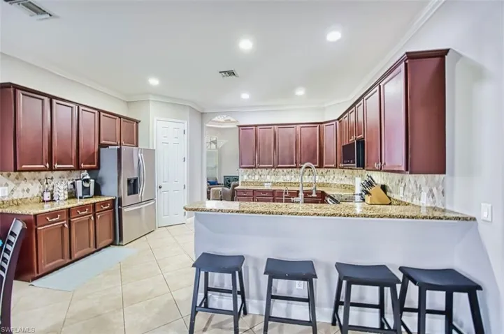 16018 Thorn Wood Dr, Fort Myers, Florida 33908