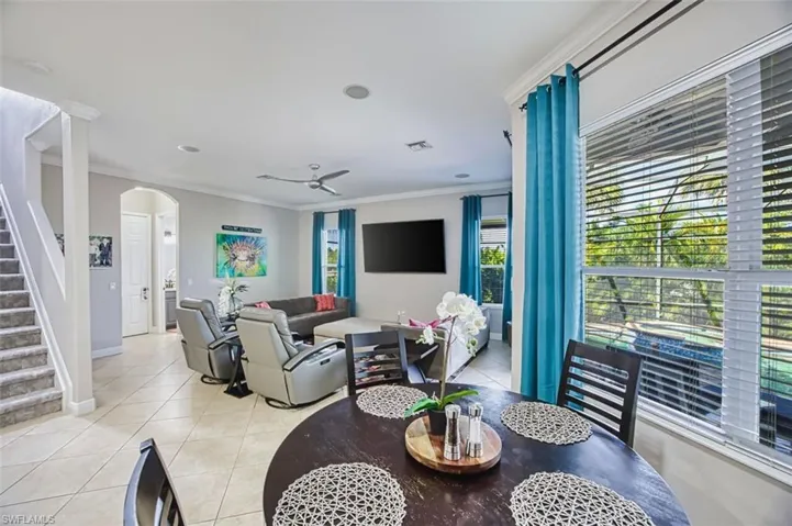 16018 Thorn Wood Dr, Fort Myers, Florida 33908