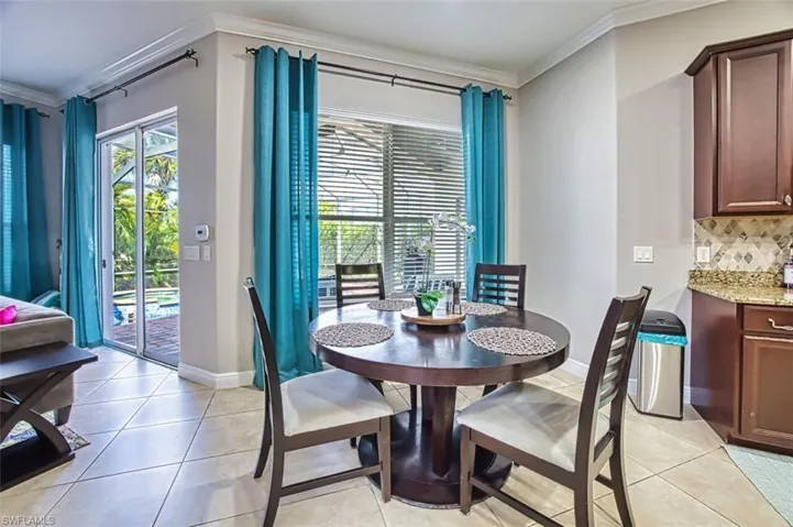 16018 Thorn Wood Dr, Fort Myers, Florida 33908