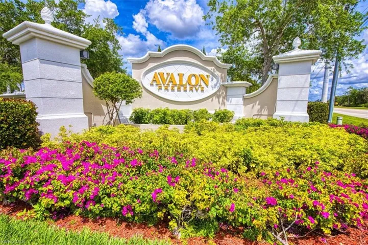 16018 Thorn Wood Dr, Fort Myers, Florida 33908
