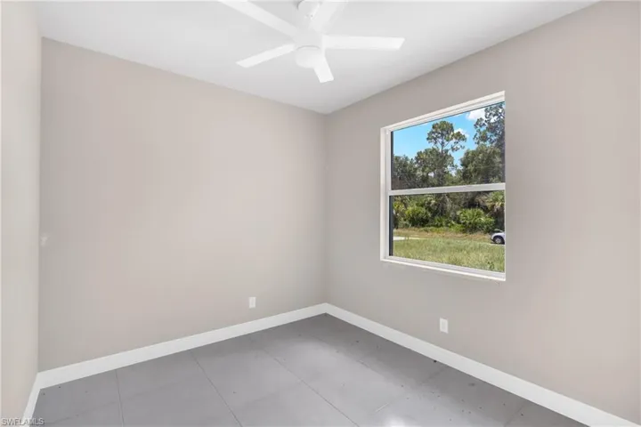 208 Clover Ave, Labelle, Florida 33935