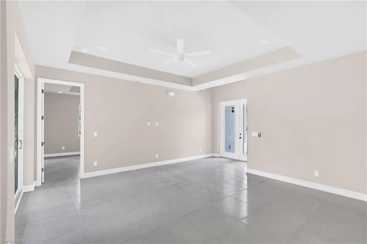 208 Clover Ave, Labelle, Florida 33935
