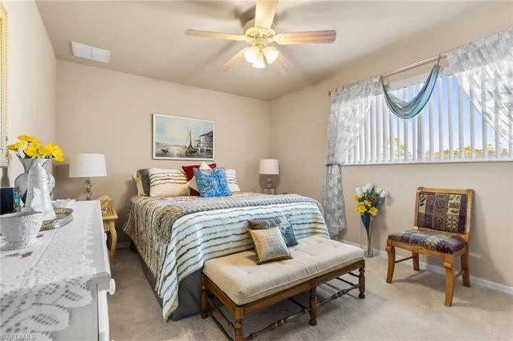 Guest bedroom 2.