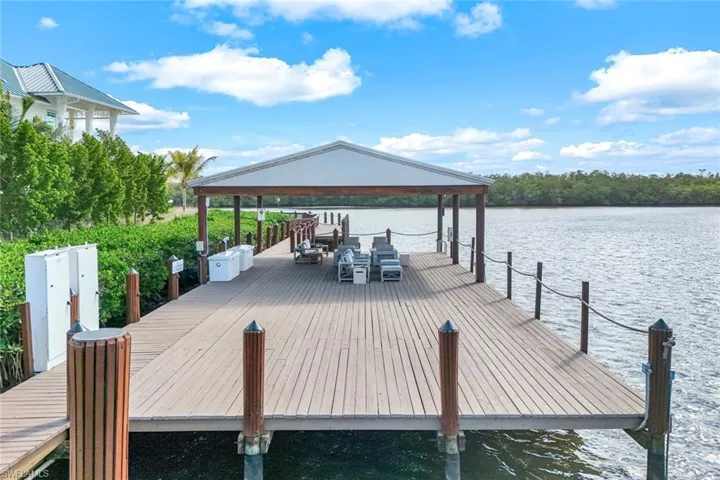 Community dockside gathering area.