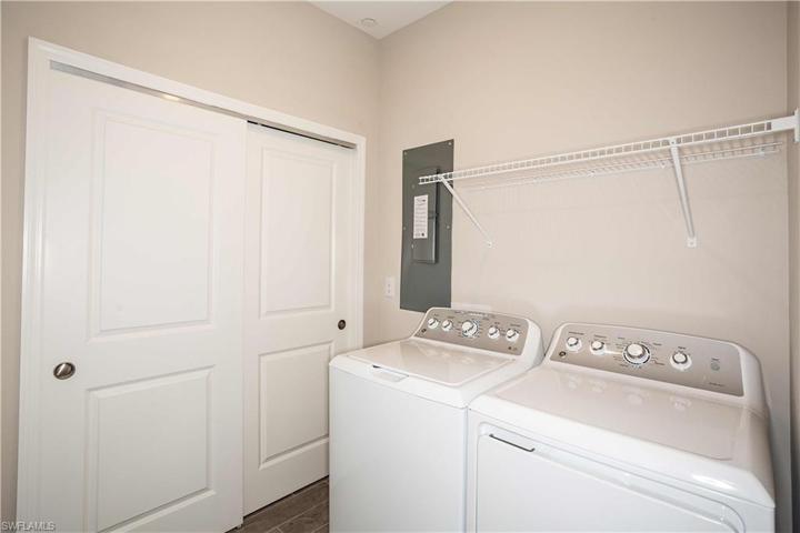 23955 Collina Way Unit 3 201