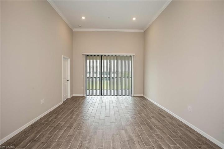 23955 Collina Way Unit 3 201