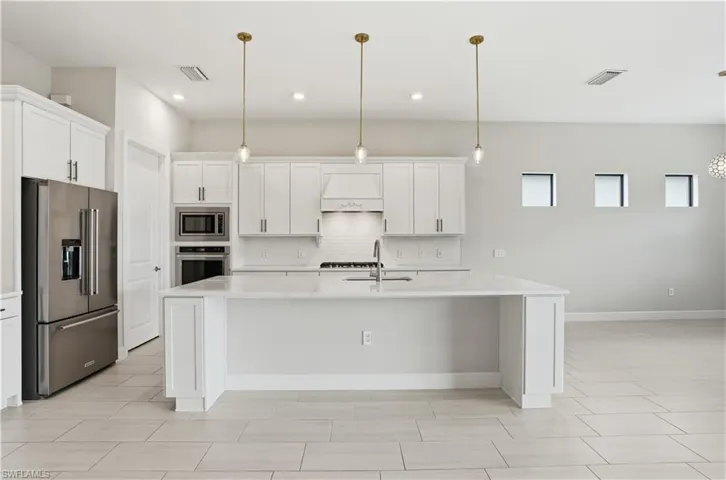 1848 Terreno Blvd, Naples, Florida 34120