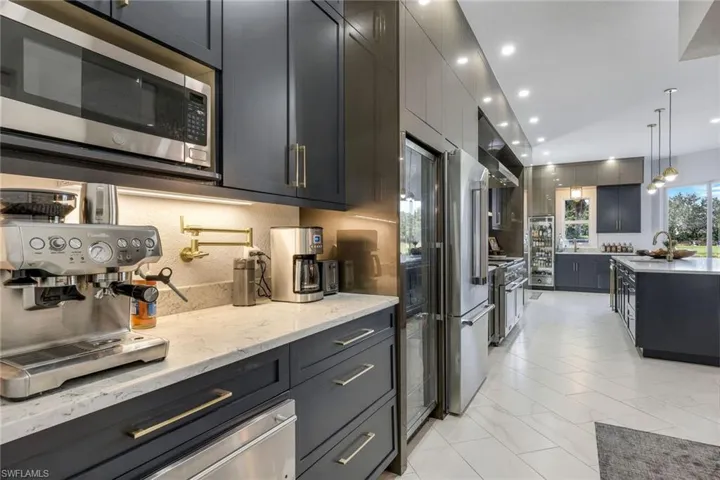 12570 Vittoria Way, Fort Myers, Florida 33912