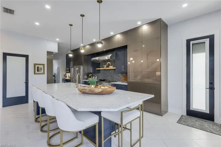 12570 Vittoria Way, Fort Myers, Florida 33912