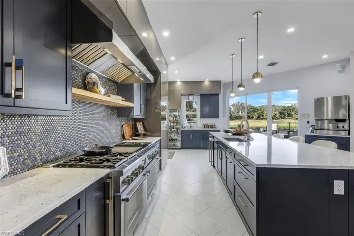 12570 Vittoria Way, Fort Myers, Florida 33912