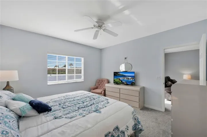 186 Gabriel Cir 3909, Naples, Florida 34104