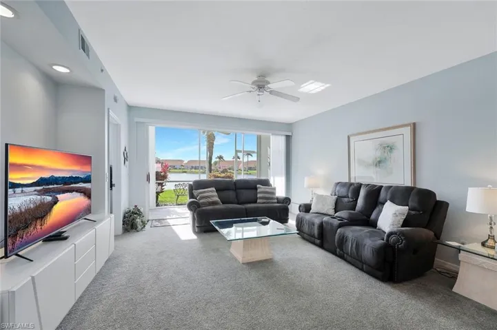 186 Gabriel Cir 3909, Naples, Florida 34104