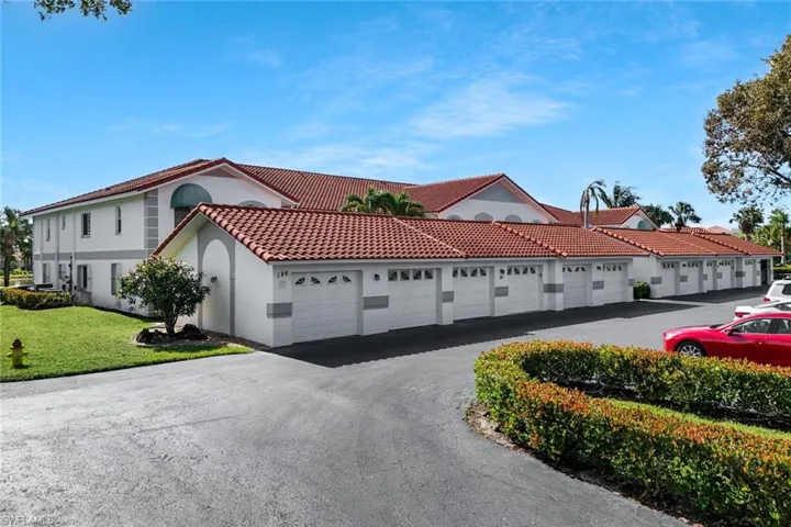 186 Gabriel Cir 3909, Naples, Florida 34104