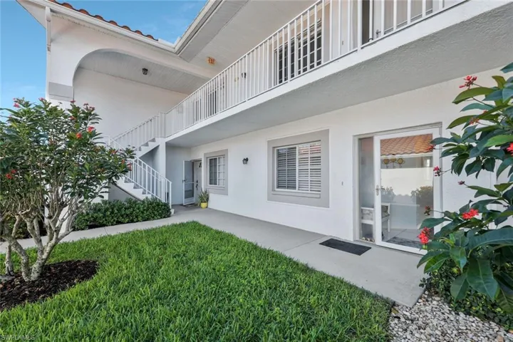 186 Gabriel Cir 3909, Naples, Florida 34104