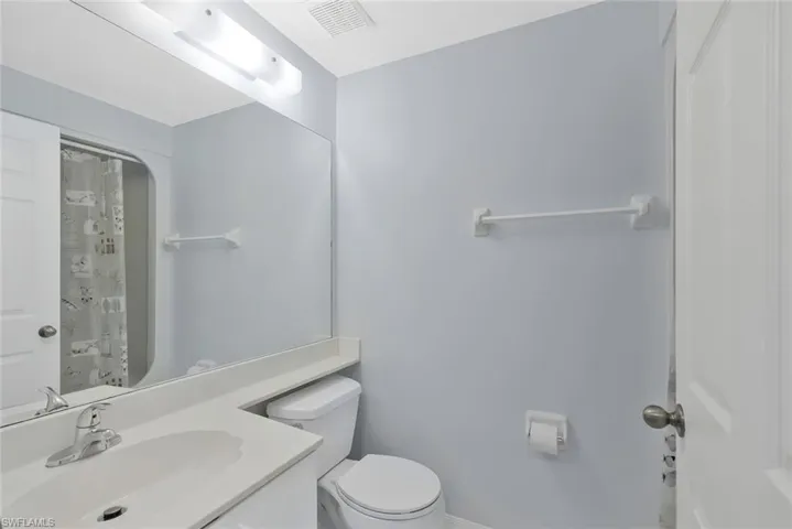 186 Gabriel Cir 3909, Naples, Florida 34104