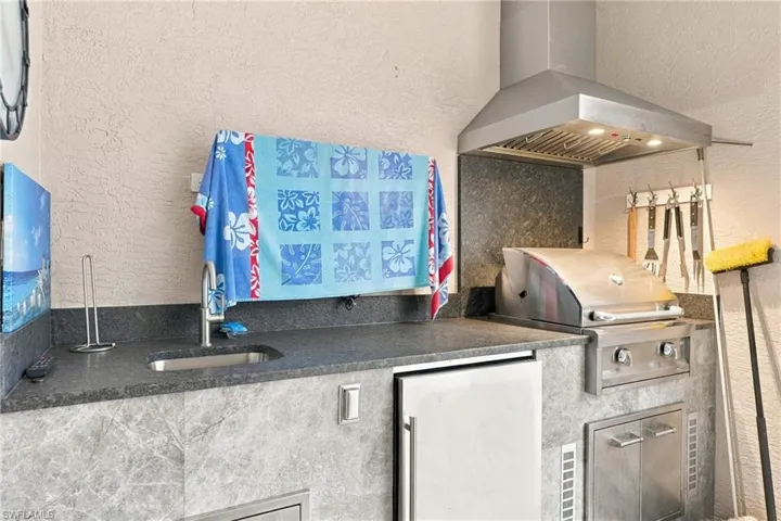 9279 Independence Way, Fort Myers, Florida 33913