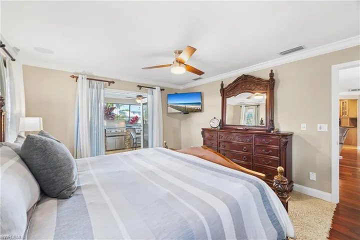 1412 Windsor Ct, Cape Coral, Florida 33904