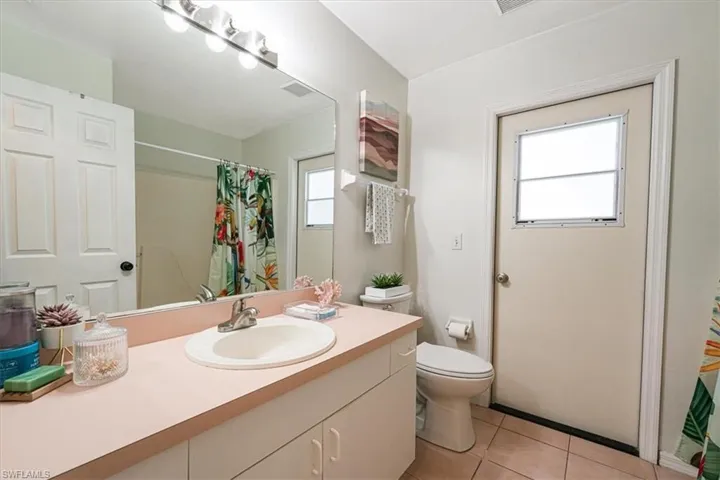 2nd Bathroom - Pool Bath