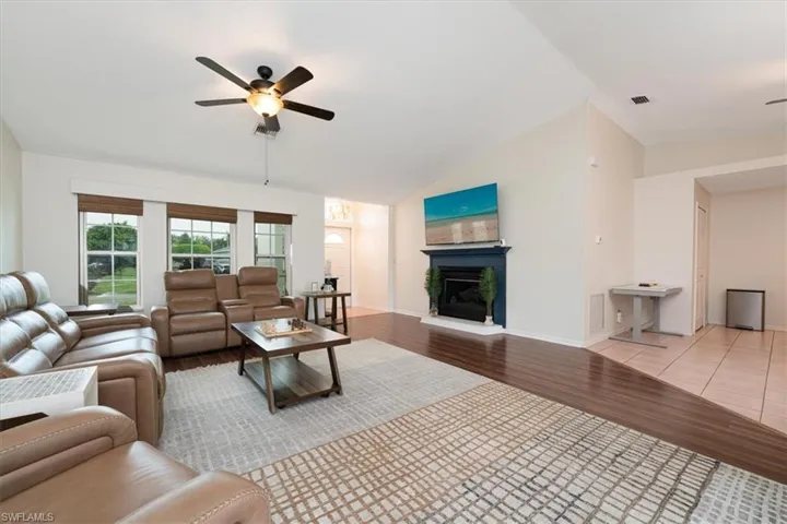 8312 Tahiti Rd, Fort Myers, Florida 33967