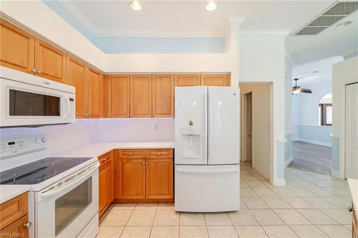12803 Vista Pine Cir, Fort Myers, Florida 33913
