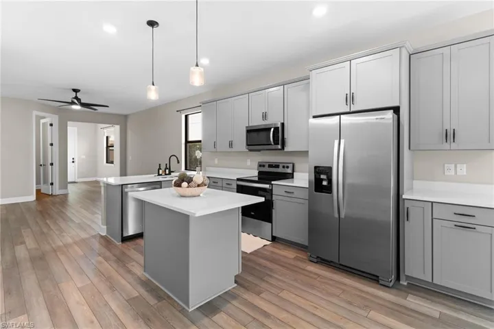 9201 Bramley Ter, Fort Myers, Florida 33967