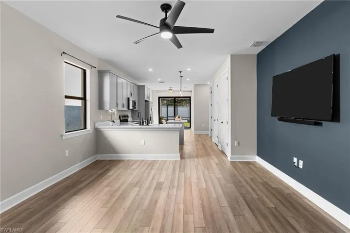 9201 Bramley Ter, Fort Myers, Florida 33967