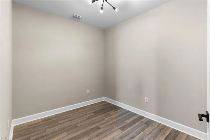 9201 Bramley Ter, Fort Myers, Florida 33967