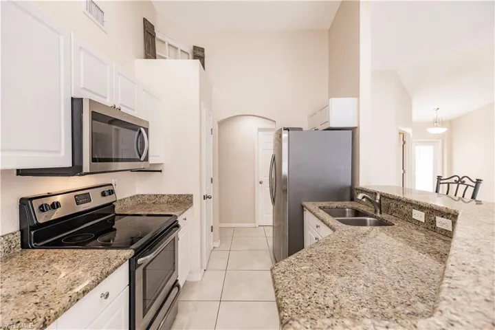 2107 Sw 30th Ter, Cape Coral, Florida 33914