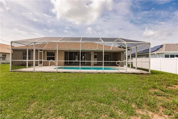 2107 Sw 30th Ter, Cape Coral, Florida 33914