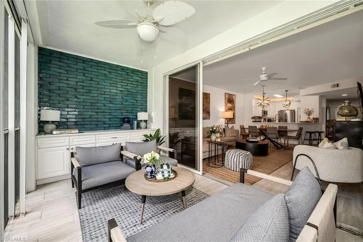 7671 Pebble Creek Cir 105, Naples, Florida 34108