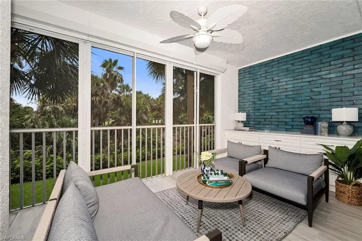 7671 Pebble Creek Cir 105, Naples, Florida 34108