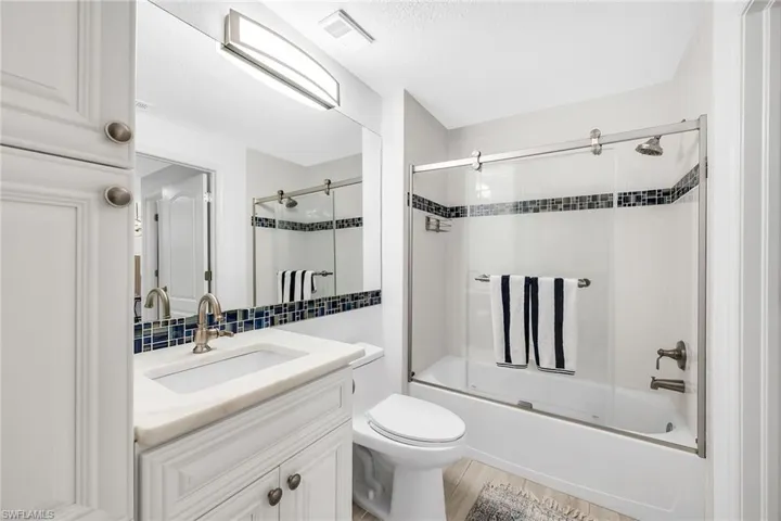 7671 Pebble Creek Cir 105, Naples, Florida 34108