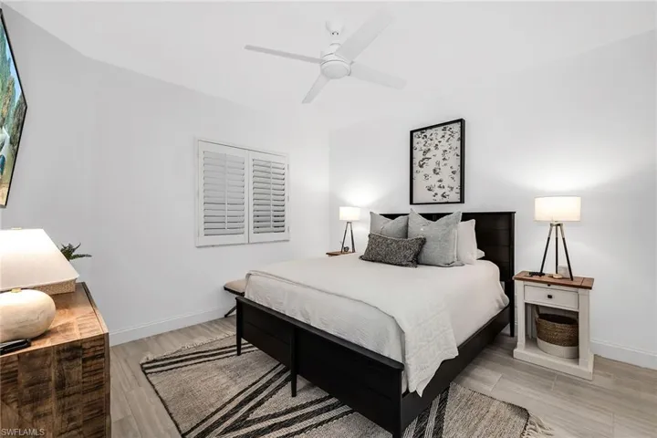 7671 Pebble Creek Cir 105, Naples, Florida 34108