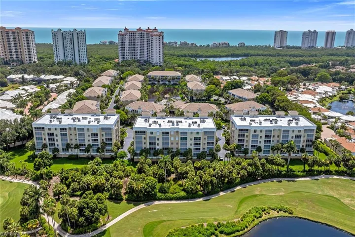 7671 Pebble Creek Cir 105, Naples, Florida 34108