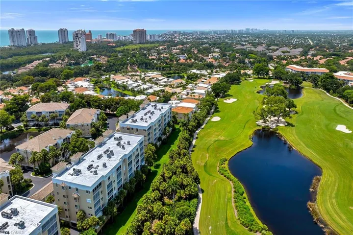 7671 Pebble Creek Cir 105, Naples, Florida 34108