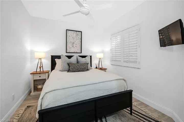 7671 Pebble Creek Cir 105, Naples, Florida 34108
