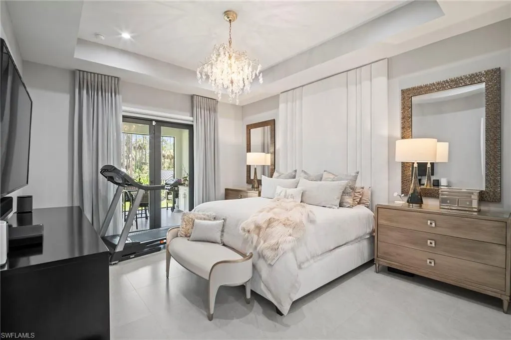 644 14th AVE, Naples, FL 34120,225063671