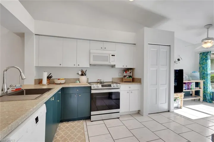 1835 Crown Pointe Blvd, Naples, Florida 34112