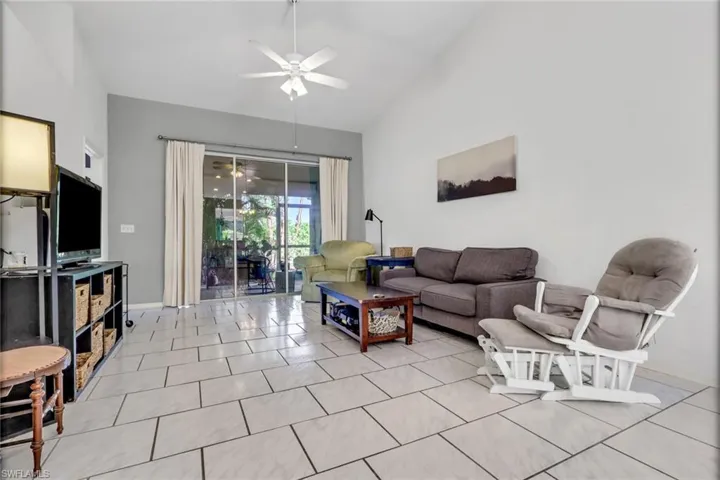 1835 Crown Pointe Blvd, Naples, Florida 34112