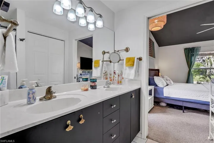 1835 W Crown Pointe  BLVD, Naples, FL 34112