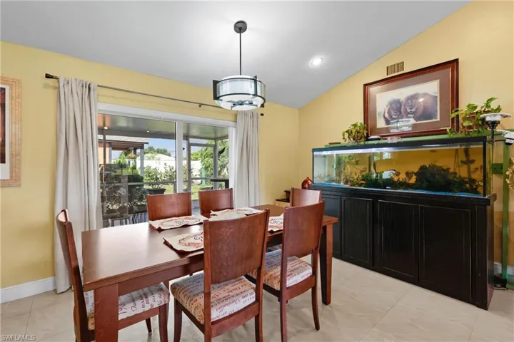 2014 NE 18th  PL, Cape Coral, FL 33909