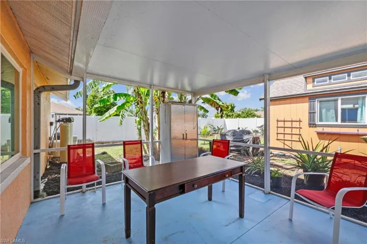 2014 NE 18th  PL, Cape Coral, FL 33909