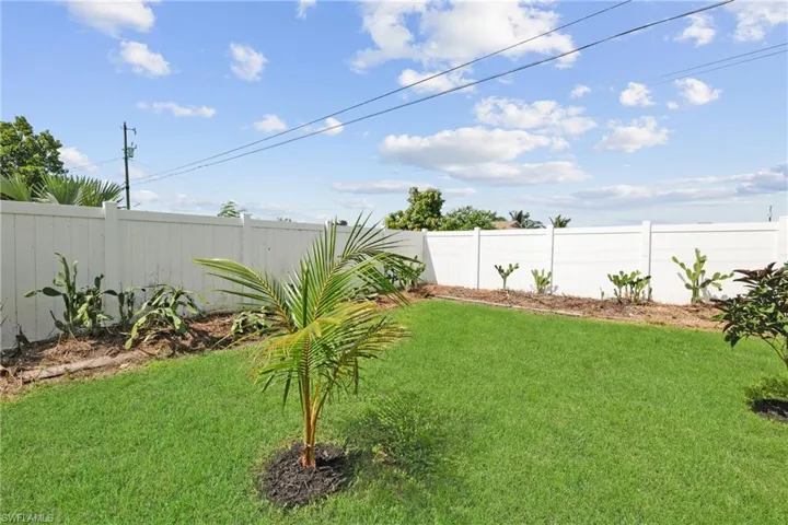 2014 NE 18th  PL, Cape Coral, FL 33909