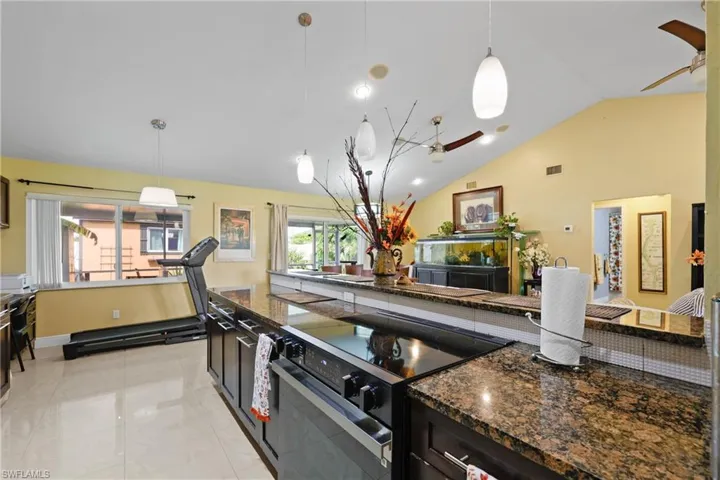 2014 NE 18th  PL, Cape Coral, FL 33909