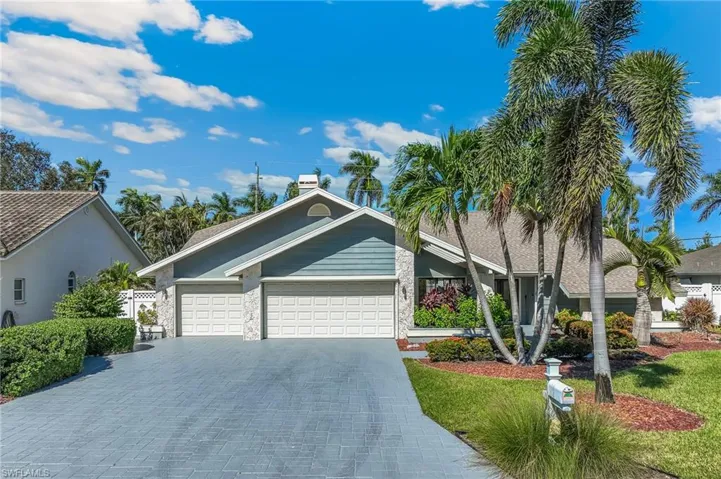 Beautiful Architecture and 3-Car Garage
