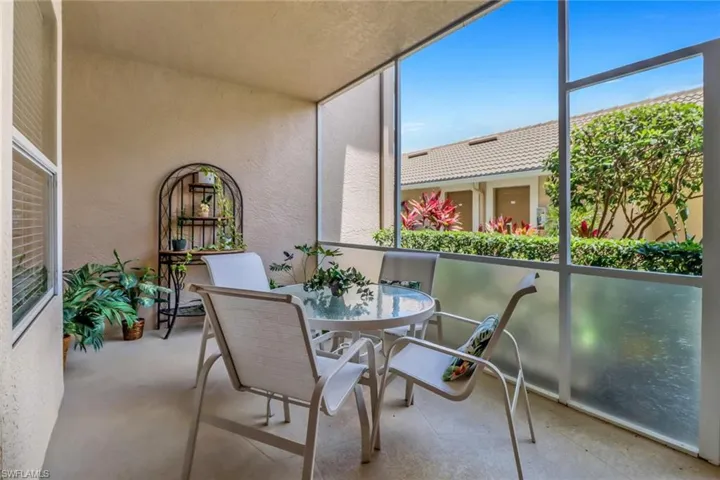 Front lanai