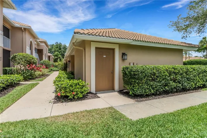 3715 Buttonwood Way # 1711, Naples Fl 34112