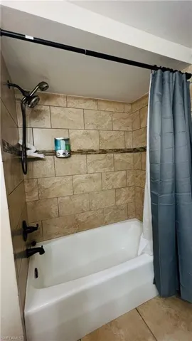 Master bath 2nd floor